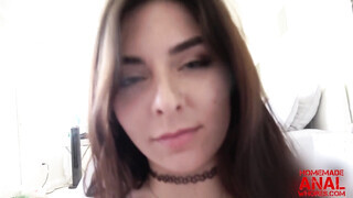 Keira Croft segge rendesen meghágva