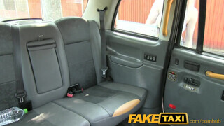 FakeTaxi - tökéletes cickós tini lány