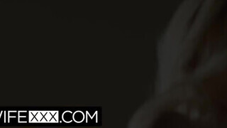 HotwifeXXX - Natalia Queen szereti a hatalmas faszt