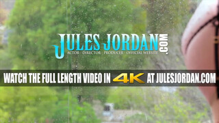 Jules Jordan - Athena Faris barna csávóval közösül