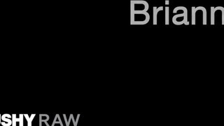 TUSHYRAW - Brianna a szexy latin amerikai milf