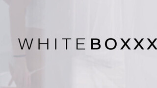 WhiteBoxxx - Ginebra Bellucci a dögös latin lány