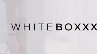 WHITEBOXXX - Sarah Kay érzéki kefélése