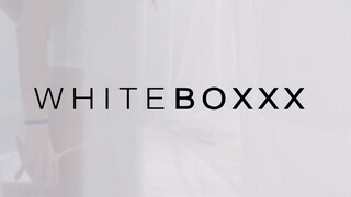 WhiteBoxxx - Bunny Love a vékony magyar kokeró csaj