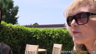Nina Hartley és Raven Bay meg a csoki manus