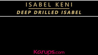 Isabel Keni megdöngetve hatalmas dákóval - Karups