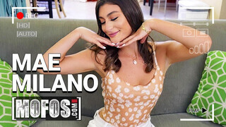 MOFOS - Mae Milano picsája megkúrva alaposan