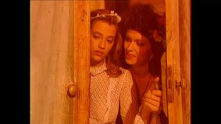 Hatalmas kannás csajok könyörtelenül oboázzák és lovagolják a vastag farkakat retro válogatásban
